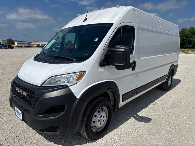 2023 RAM ProMaster 2500 High Roof 159 WB in Bright White Clearcoat — front three-quarter view