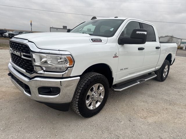 2024 RAM 2500 Big Horn Crew Cab 4x4 6'4' Box in Bright White Clearcoat — front three-quarter view